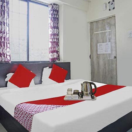 Hotel O R K Exclusive 辛加瓦迪 外观 照片