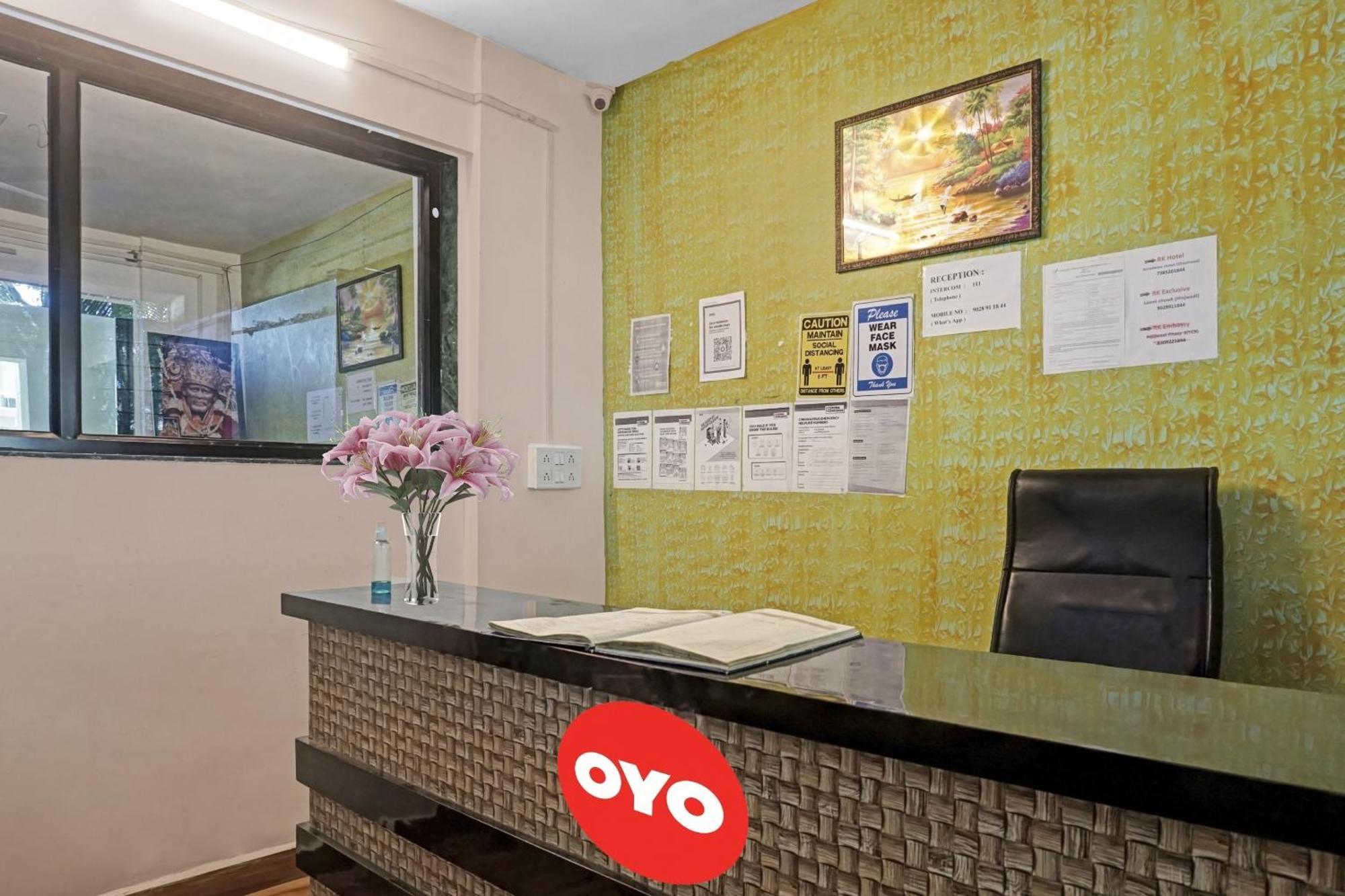 Hotel O R K Exclusive 辛加瓦迪 外观 照片