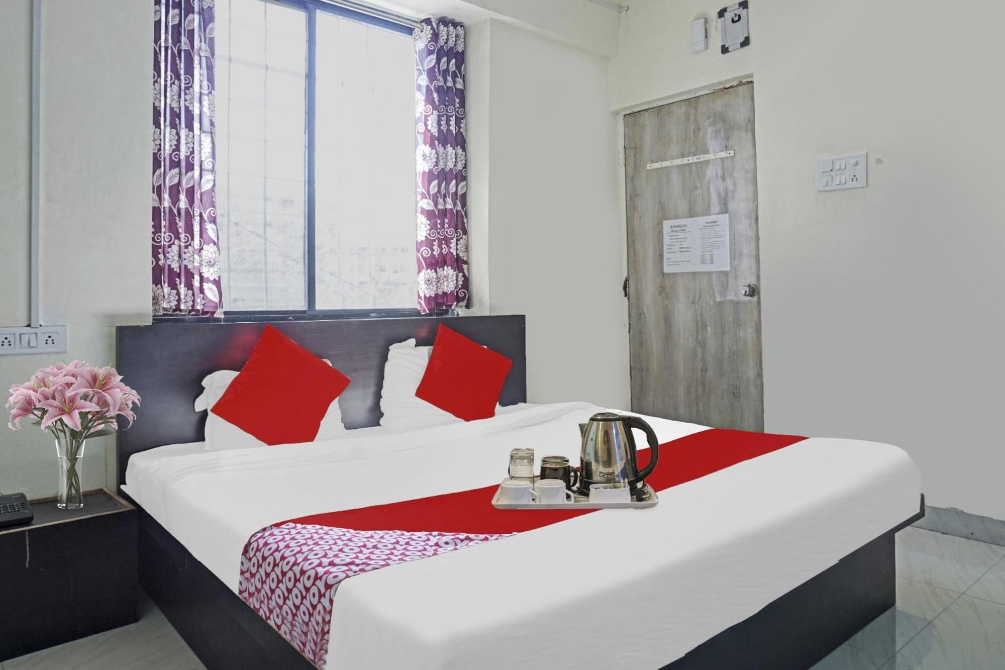 Hotel O R K Exclusive 辛加瓦迪 外观 照片